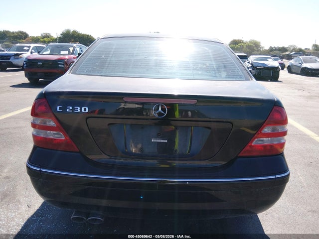 45069642 :رقم المزاد ، WDBRF52H77F930411 vin ، 2007 Mercedes-benz C 230 Sport مزاد بيع