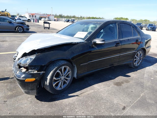 45069642 :رقم المزاد ، WDBRF52H77F930411 vin ، 2007 Mercedes-benz C 230 Sport مزاد بيع