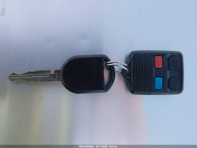 45069648 :رقم المزاد ، 1ZVHT80N585154672 vin ، 2008 Ford Mustang V6 Deluxe/v6 Premium مزاد بيع