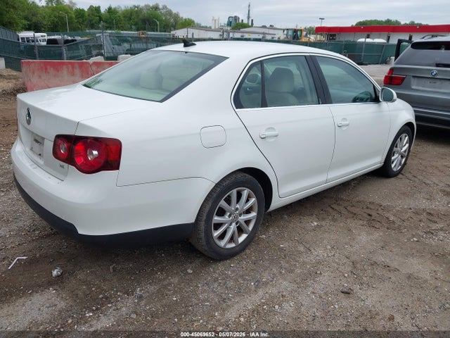 Продаж на аукціоні авто 2010 Volkswagen Jetta Se, vin: 3VWRZ7AJ9AM026735, номер лоту: 45069652