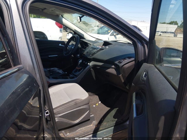 1FMCU0GX5EUB60472 Ford ESCAPE SE