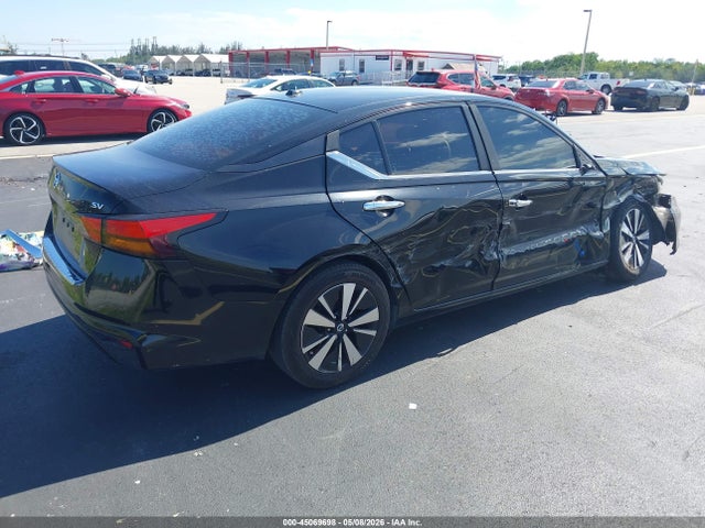 Продажа на аукционе авто 2021 Nissan Altima Sv Fwd, vin: 1N4BL4DV7MN356666, номер лота: 45069698