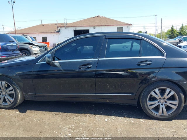 Продаж на аукціоні авто 2010 Mercedes-benz C 300 Luxury 4matic/sport 4matic, vin: WDDGF8BB7AF470881, номер лоту: 45069699