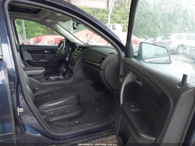 Продажа на аукционе авто 2015 Chevrolet Traverse 2lt, vin: 1GNKVHKD4FJ296210, номер лота: 45069722