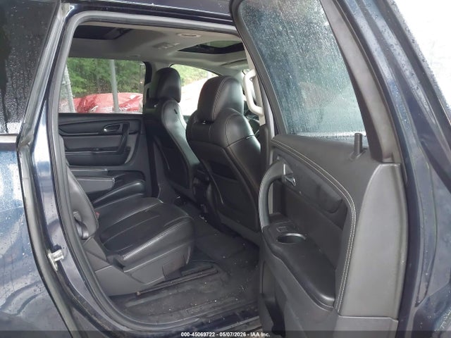 Продажа на аукционе авто 2015 Chevrolet Traverse 2lt, vin: 1GNKVHKD4FJ296210, номер лота: 45069722