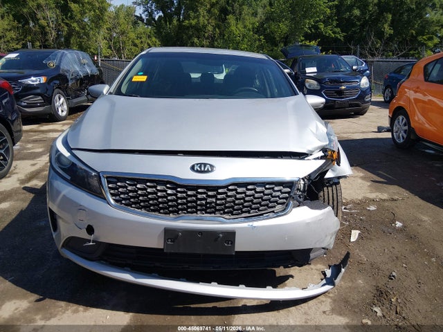 Aukcja sprzedaży 2017 Kia Forte Lx, vin: 3KPFK4A73HE142563, numer aukcji: 45069741