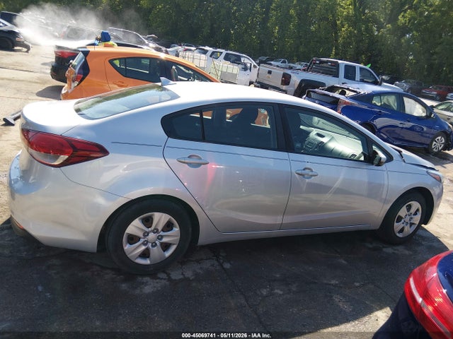 Aukcja sprzedaży 2017 Kia Forte Lx, vin: 3KPFK4A73HE142563, numer aukcji: 45069741