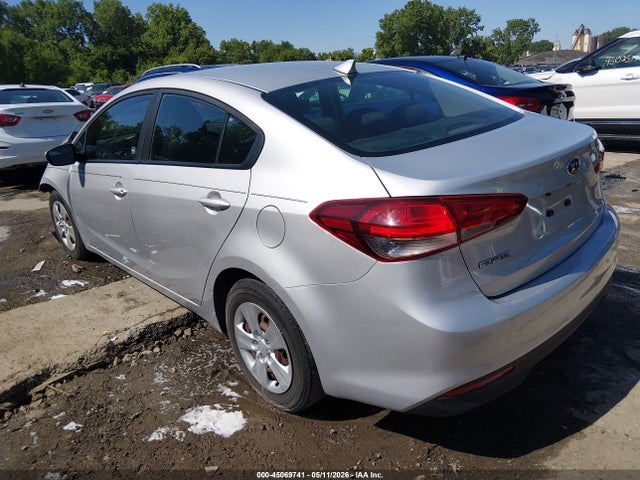 Aukcja sprzedaży 2017 Kia Forte Lx, vin: 3KPFK4A73HE142563, numer aukcji: 45069741