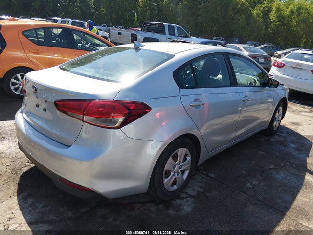 Aukcja sprzedaży 2017 Kia Forte Lx, vin: 3KPFK4A73HE142563, numer aukcji: 45069741