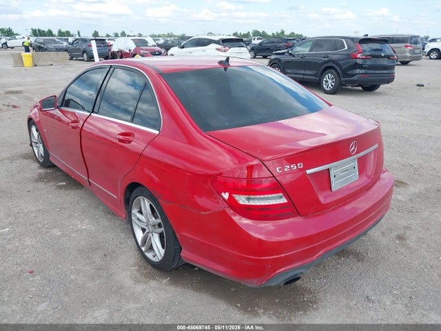 Продажа на аукционе авто 2012 Mercedes-benz C 250 Sport, vin: WDDGF4HB6CR239259, номер лота: 45069745