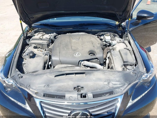 45069751 :رقم المزاد ، JTHCF1D25F5016444 vin ، 2015 Lexus Is 250 مزاد بيع