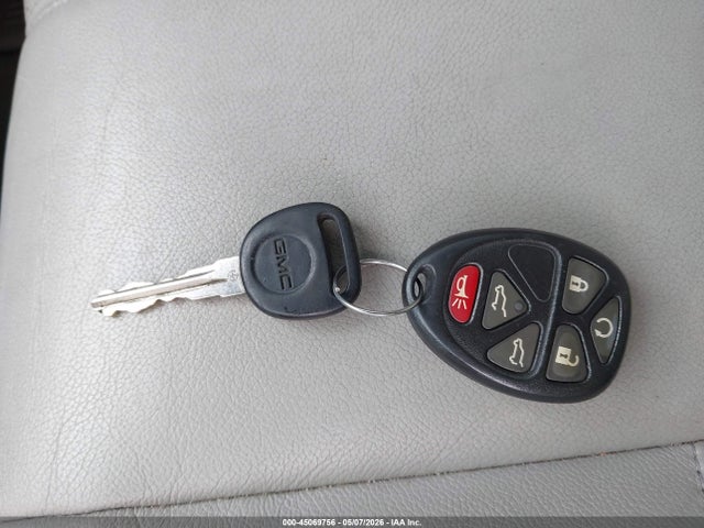 45069756 :رقم المزاد ، 1GKS2KE73DR349082 vin ، 2013 Gmc Yukon Xl 1500 Slt مزاد بيع
