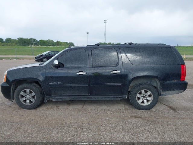 45069756 :رقم المزاد ، 1GKS2KE73DR349082 vin ، 2013 Gmc Yukon Xl 1500 Slt مزاد بيع