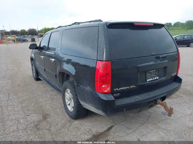 45069756 :رقم المزاد ، 1GKS2KE73DR349082 vin ، 2013 Gmc Yukon Xl 1500 Slt مزاد بيع