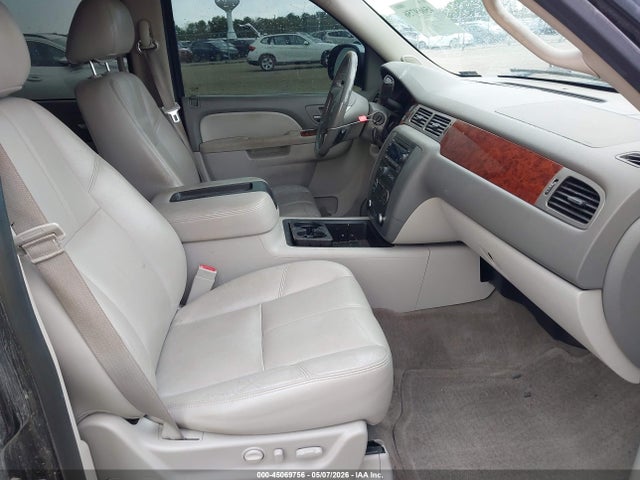45069756 :رقم المزاد ، 1GKS2KE73DR349082 vin ، 2013 Gmc Yukon Xl 1500 Slt مزاد بيع