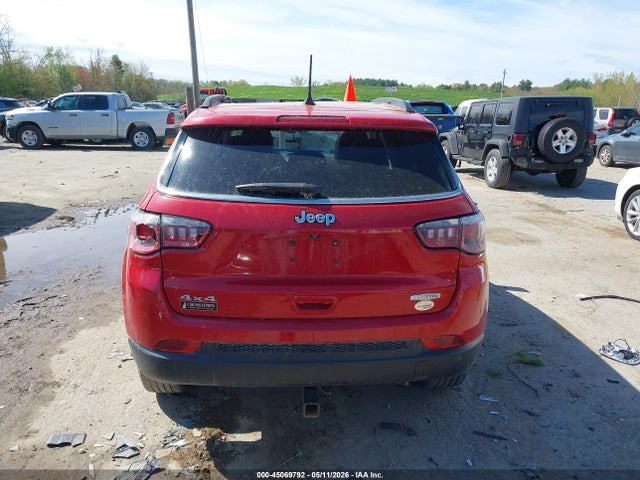 Продаж на аукціоні авто 2018 Jeep Compass Latitude 4x4, vin: 3C4NJDBB3JT435642, номер лоту: 45069792