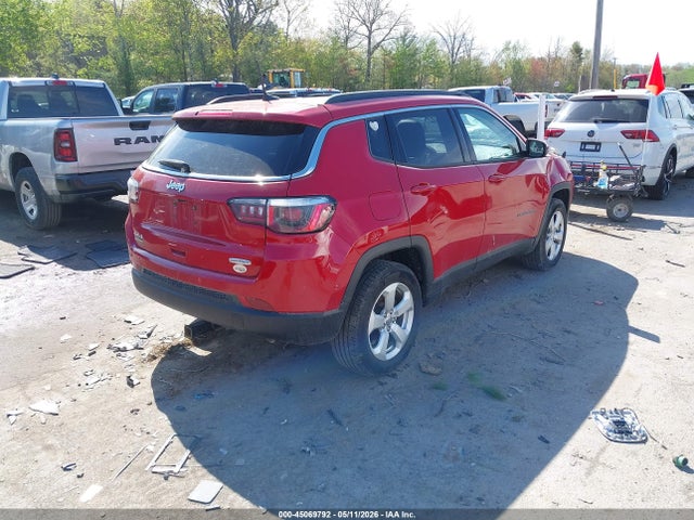 Продаж на аукціоні авто 2018 Jeep Compass Latitude 4x4, vin: 3C4NJDBB3JT435642, номер лоту: 45069792