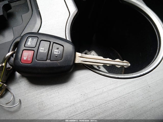 2013 Toyota Camry Se მანქანა იყიდება აუქციონზე, vin: 4T1BF1FK5DU208360, აუქციონის ნომერი: 45069812