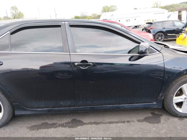 2013 Toyota Camry Se მანქანა იყიდება აუქციონზე, vin: 4T1BF1FK5DU208360, აუქციონის ნომერი: 45069812