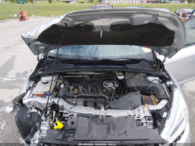 45069839 :رقم المزاد ، 1FADP3K22HL259036 vin ، 2017 Ford Focus Se مزاد بيع