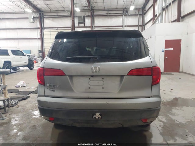 Honda PILOT LX 2017 5FNYF5H11HB040905 Image 16