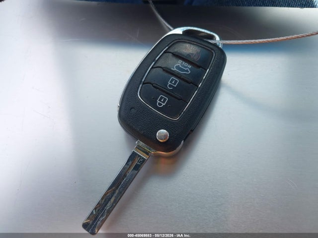 2019 Hyundai Tucson Se მანქანა იყიდება აუქციონზე, vin: KM8J23A44KU943162, აუქციონის ნომერი: 45069883