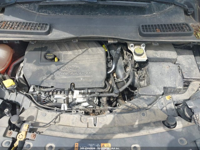 45069886 :رقم المزاد ، 1FMCU9GD7HUA60677 vin ، 2017 Ford Escape Se مزاد بيع
