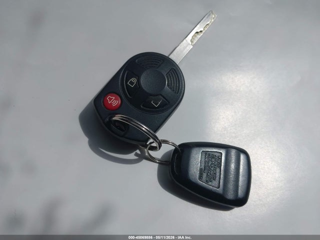 45069886 :رقم المزاد ، 1FMCU9GD7HUA60677 vin ، 2017 Ford Escape Se مزاد بيع