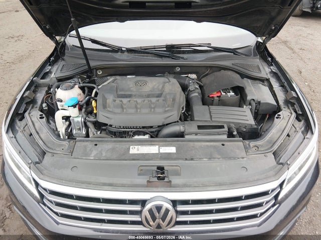 45069893 :رقم المزاد ، 1VWCA7A32JC017715 vin ، 2018 Volkswagen Passat 2.0t Sel Premium مزاد بيع