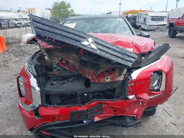 Mitsubishi Outlander 2023 JA4J3VA88PZ049508 Image 6