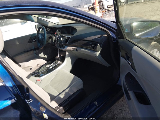 45069920 :رقم المزاد ، 1HGCR2F74DA132957 vin ، 2013 Honda Accord Ex مزاد بيع