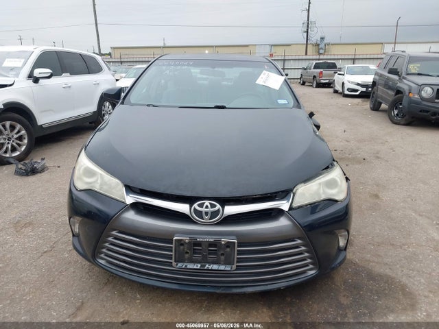 2016 Toyota Camry Le მანქანა იყიდება აუქციონზე, vin: 4T4BF1FK0GR564502, აუქციონის ნომერი: 45069957