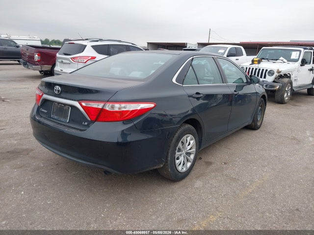 2016 Toyota Camry Le მანქანა იყიდება აუქციონზე, vin: 4T4BF1FK0GR564502, აუქციონის ნომერი: 45069957