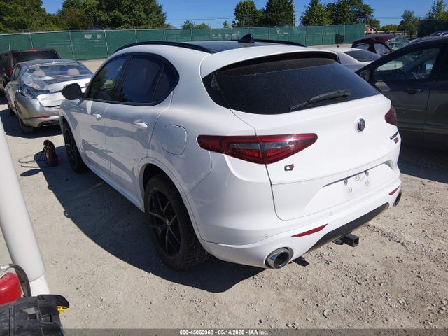 2021 Alfa Romeo Stelvio Ti Awd მანქანა იყიდება აუქციონზე, vin: ZASPAKBN3M7D02127, აუქციონის ნომერი: 45069968