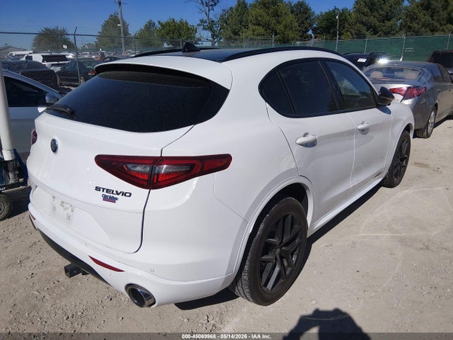 2021 Alfa Romeo Stelvio Ti Awd მანქანა იყიდება აუქციონზე, vin: ZASPAKBN3M7D02127, აუქციონის ნომერი: 45069968