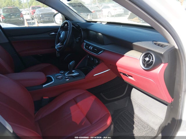 2021 Alfa Romeo Stelvio Ti Awd მანქანა იყიდება აუქციონზე, vin: ZASPAKBN3M7D02127, აუქციონის ნომერი: 45069968