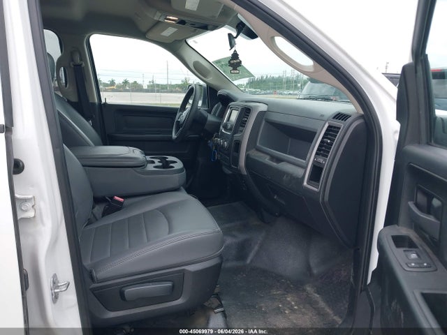 Aukcja sprzedaży 2018 Ram 1500 Tradesman  4x4 5'7 Box, vin: 1C6RR7KTXJS300557, numer aukcji: 45069979