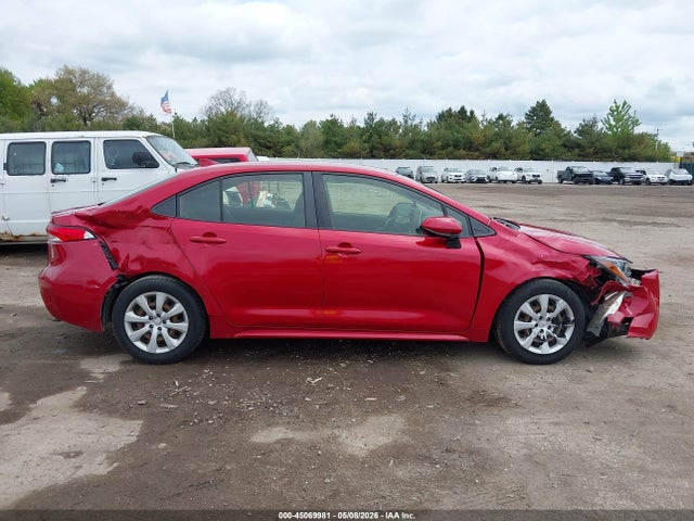 Продаж на аукціоні авто 2021 Toyota Corolla Le, vin: JTDEPMAE8MJ117716, номер лоту: 45069981