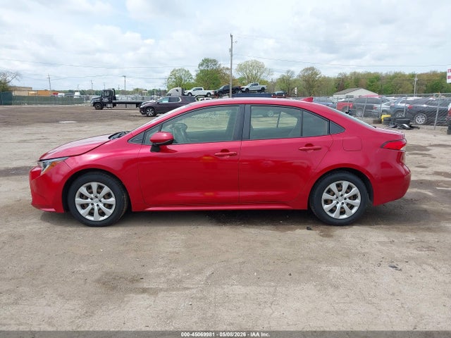 Продаж на аукціоні авто 2021 Toyota Corolla Le, vin: JTDEPMAE8MJ117716, номер лоту: 45069981