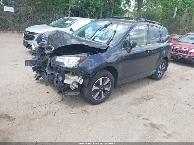 Продажа на аукционе авто 2017 Subaru Forester 2.5i Limited, vin: JF2SJARC5HH453358, номер лота: 45069992