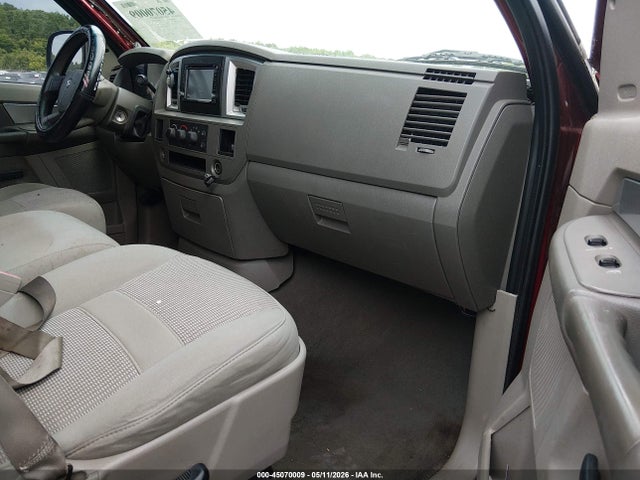 45070009 :رقم المزاد ، 1D7HA18P47S232869 vin ، 2007 Dodge Ram 1500 Slt مزاد بيع