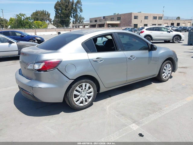 Продажа на аукционе авто 2011 Mazda Mazda3 I Sport, vin: JM1BL1UGXB1433061, номер лота: 45070019
