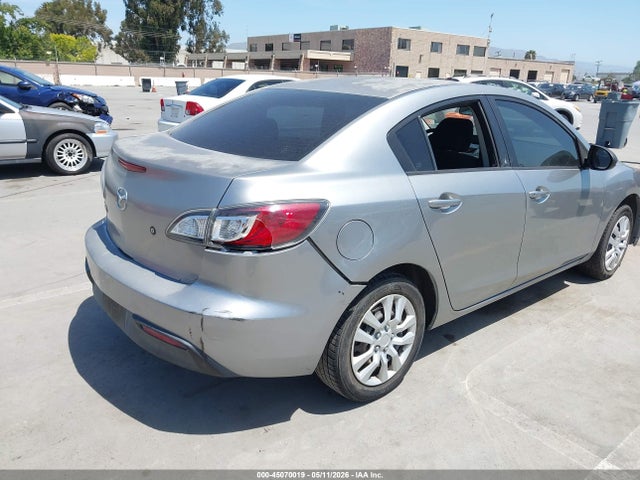 Продажа на аукционе авто 2011 Mazda Mazda3 I Sport, vin: JM1BL1UGXB1433061, номер лота: 45070019