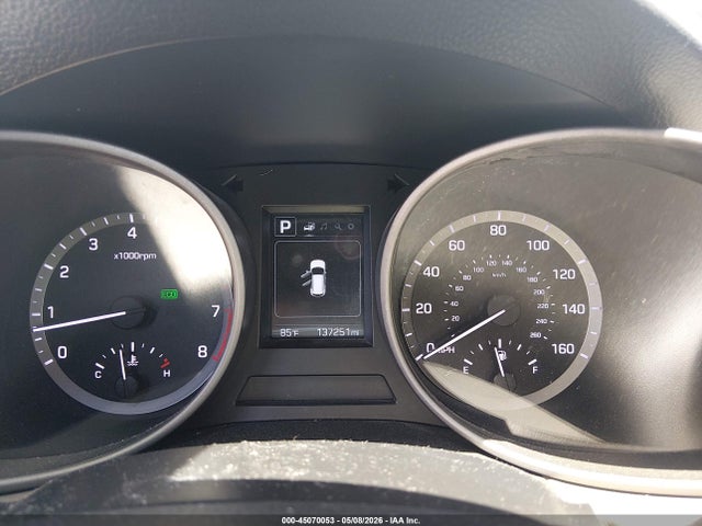 45070053 :رقم المزاد ، 5XYZT3LB4HG420010 vin ، 2017 Hyundai Santa Fe Sport 2.4l مزاد بيع
