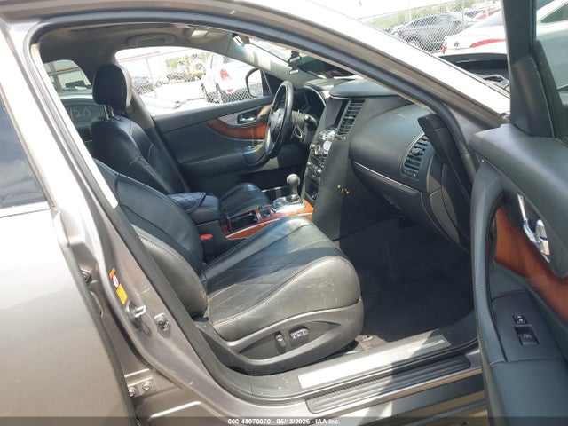 45070070 :رقم المزاد ، JNRAS18WX9M155903 vin ، 2009 Infiniti Fx35 مزاد بيع