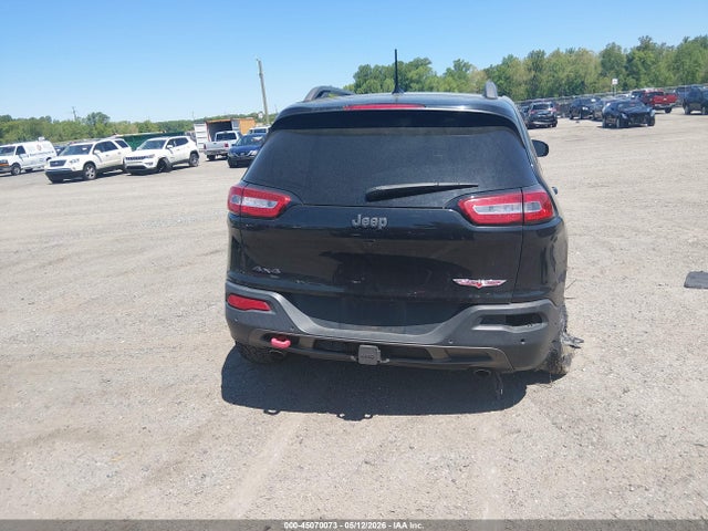 2015 Jeep Cherokee Trailhawk მანქანა იყიდება აუქციონზე, vin: 1C4PJMBS3FW633678, აუქციონის ნომერი: 45070073