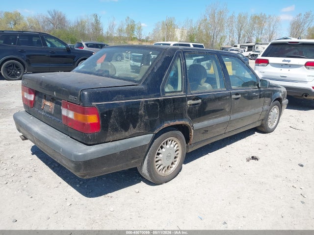 1994 Volvo 850 მანქანა იყიდება აუქციონზე, vin: YV1LS5527R2103085, აუქციონის ნომერი: 45070099