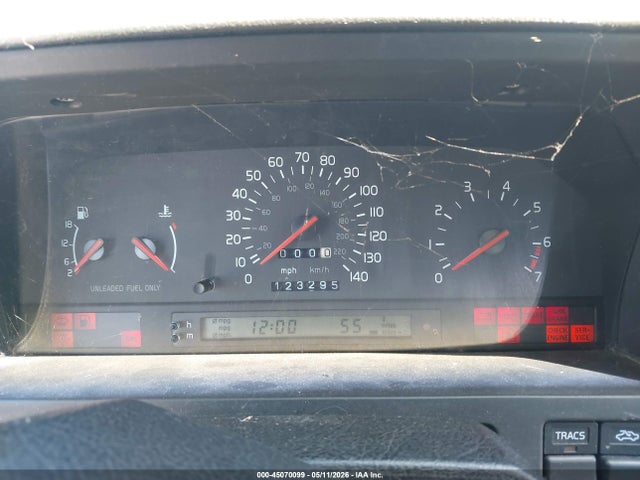 1994 Volvo 850 მანქანა იყიდება აუქციონზე, vin: YV1LS5527R2103085, აუქციონის ნომერი: 45070099