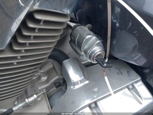 45070100 :رقم المزاد ، 1HFSC55036A210011 vin ، 2006 Honda Vtx1300 C مزاد بيع