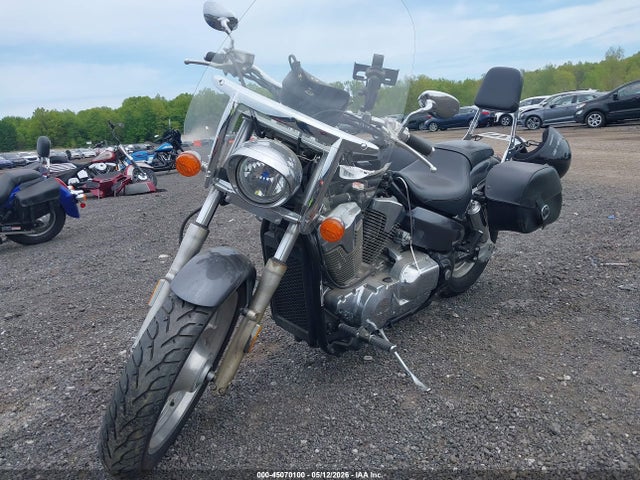 45070100 :رقم المزاد ، 1HFSC55036A210011 vin ، 2006 Honda Vtx1300 C مزاد بيع